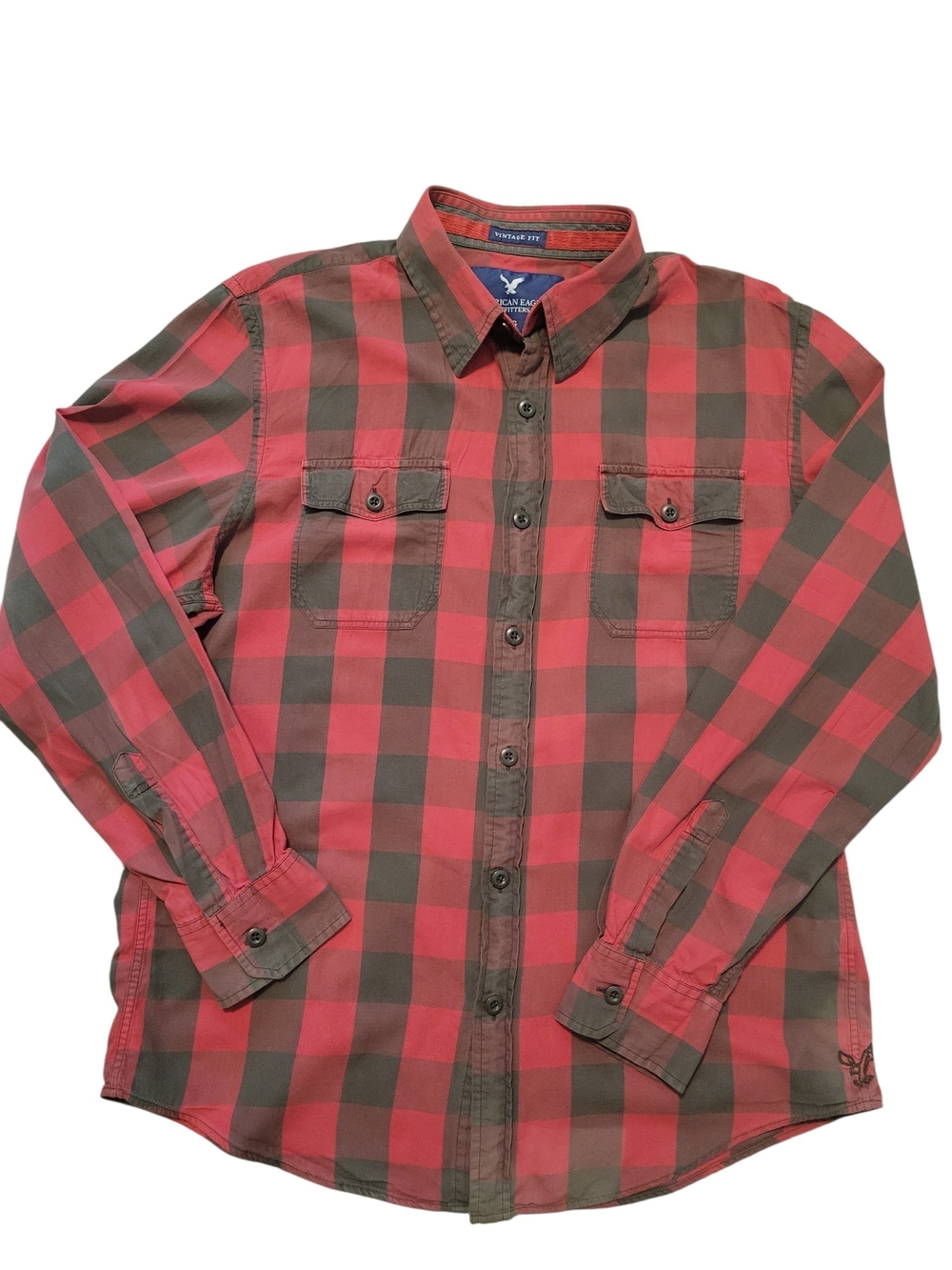 American Eagle Outfitters Men's L/G Vintage Fit Red & Black Buffalo Plaid